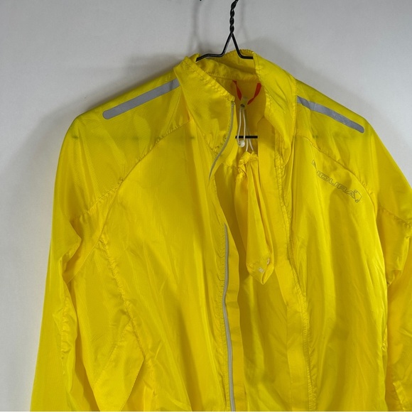 Endura Pakajak Hi Viz Bright Yellow Windbreaker Jacket - Picture 3 of 12